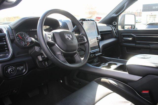 2024 RAM 3500 Laramie Mega Cab 4x4 64 Box