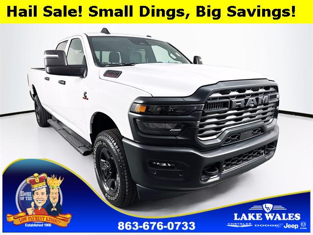 2025 RAM 3500 Tradesman Crew Cab 4x4 8 Box