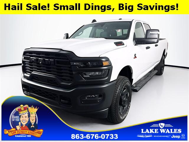 2025 RAM 3500 Tradesman Crew Cab 4x4 8 Box