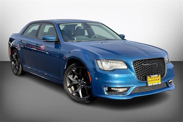 2022 Chrysler 300 Touring L 2022 Chrysler 300 Touring L
