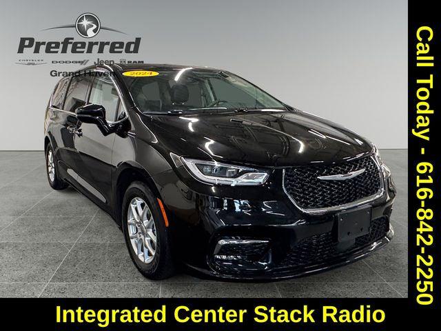 2024 Chrysler Pacifica Touring L 2024 Chrysler Pacifica Touring L