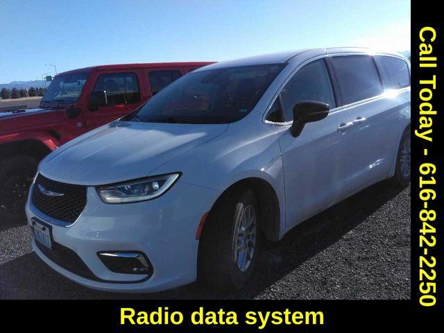 2024 Chrysler Pacifica Touring L 2024 Chrysler Pacifica Touring L