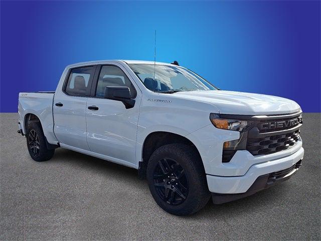 2023 Chevrolet Silverado 1500 4WD Crew Cab Short Bed Custom 2023 Chevrolet Silverado 1500 4WD Crew Cab Short Bed Custom
