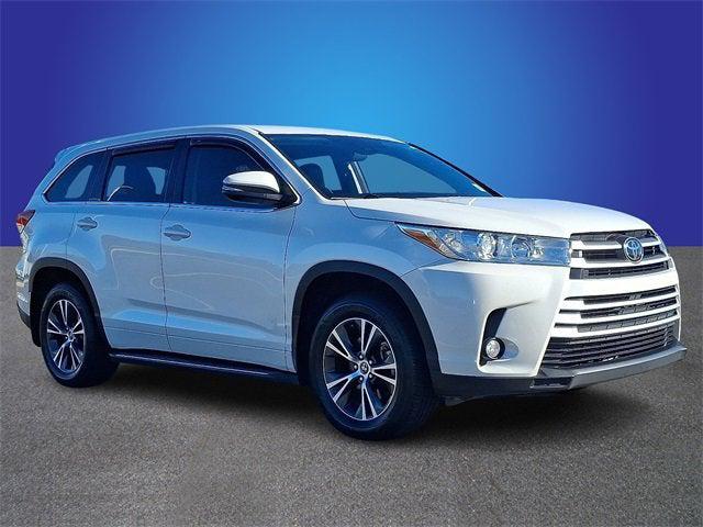2018 Toyota Highlander LE Plus 2018 Toyota Highlander LE Plus