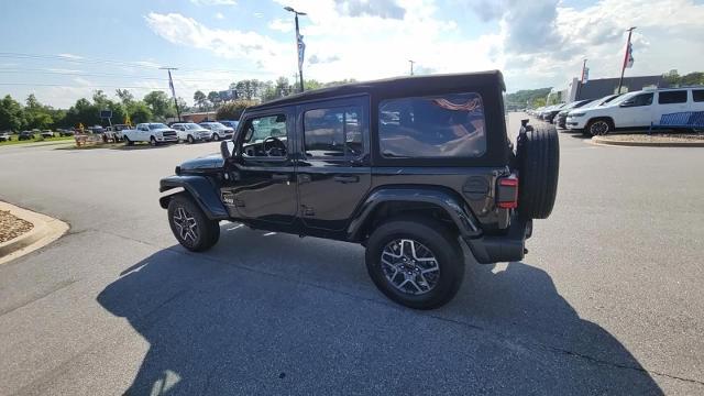 2024 Jeep Wrangler 4-Door Sahara 4x4