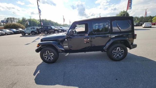 2024 Jeep Wrangler 4-Door Sahara 4x4