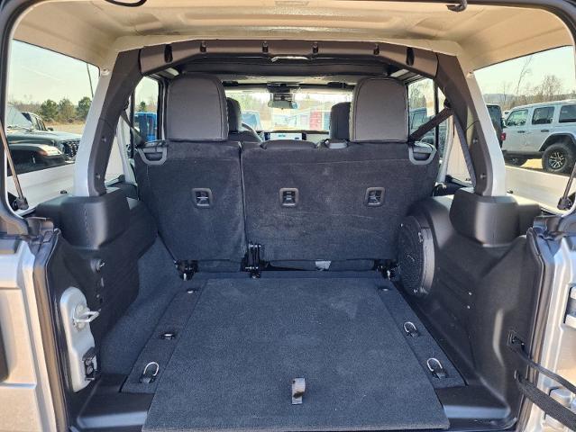 2024 Jeep Wrangler 4-Door Willys 4x4