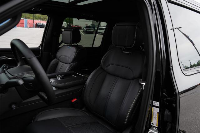 2024 Jeep Grand Wagoneer L Series II 4x4