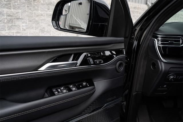 2024 Jeep Grand Wagoneer L Series II 4x4