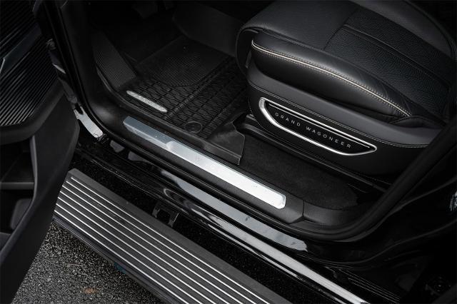 2024 Jeep Grand Wagoneer L Series II 4x4