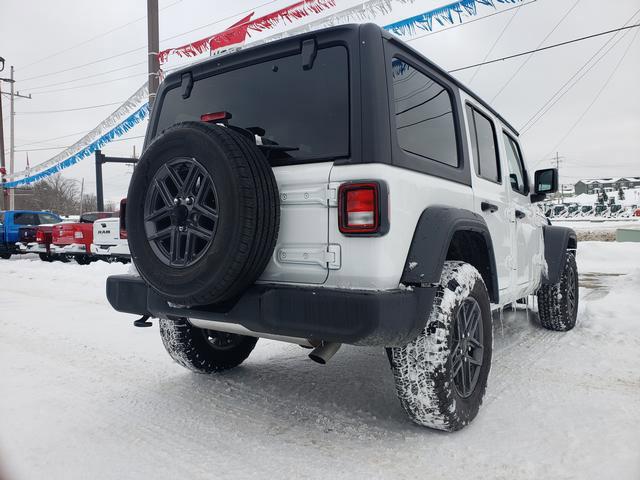 2025 Jeep Wrangler 4-Door Summit 4x4 2025 Jeep Wrangler 4-Door Summit 4x4