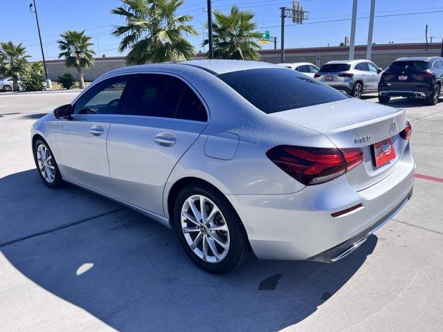 2021 Mercedes-Benz A 220 A 220 2021 Mercedes-Benz A 220 A 220