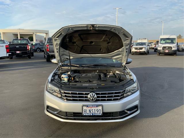 2016 Volkswagen Passat 1.8T SE