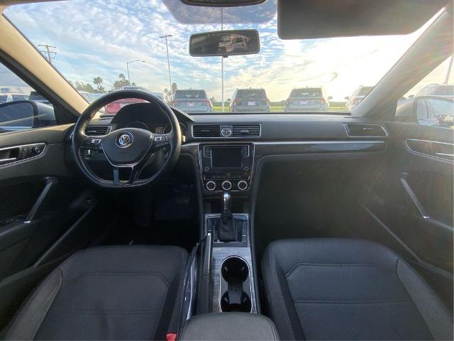 2016 Volkswagen Passat 1.8T SE