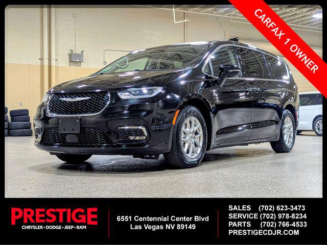 2024 Chrysler Pacifica Touring L