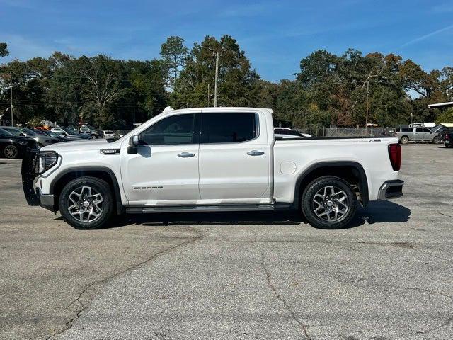 2023 GMC Sierra 1500 4WD Crew Cab Short Box SLT 2023 GMC Sierra 1500 4WD Crew Cab Short Box SLT