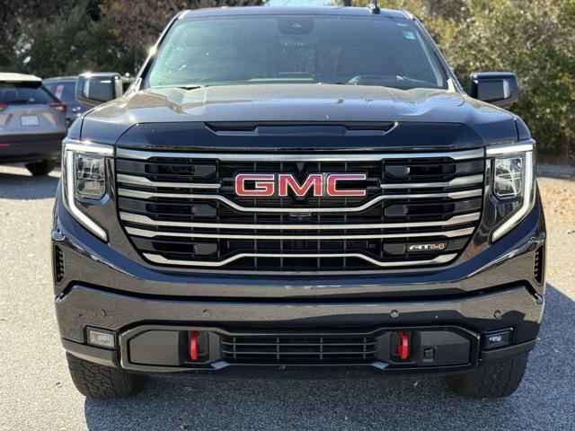 2025 GMC Sierra 1500 4WD Crew Cab Short Box AT4 2025 GMC Sierra 1500 4WD Crew Cab Short Box AT4