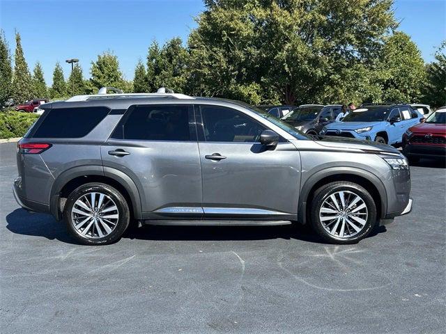 2022 Nissan Pathfinder Platinum 2WD 2022 Nissan Pathfinder Platinum 2WD
