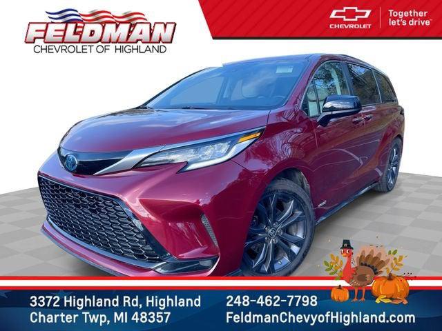 2021 Toyota Sienna LE 2021 Toyota Sienna LE
