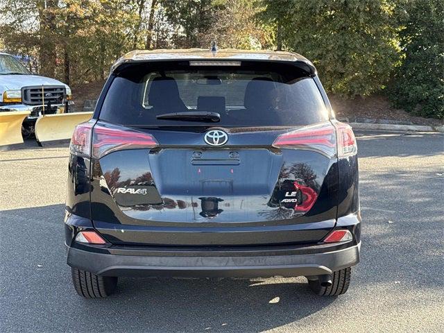 2018 Toyota RAV4 LE 2018 Toyota RAV4 LE