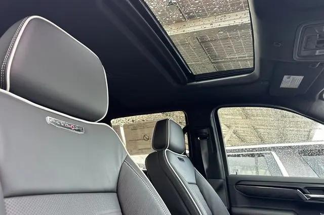 2026 GMC Sierra 1500 Crew Cab, Short Bed, AT4X, 4WD
