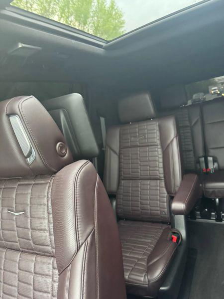 2023 Cadillac Escalade ESV 4WD V-Series