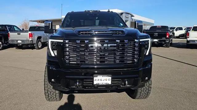 2026 GMC Sierra 2500HD Crew Cab, Standard Bed, Denali Ultimate, 4WD