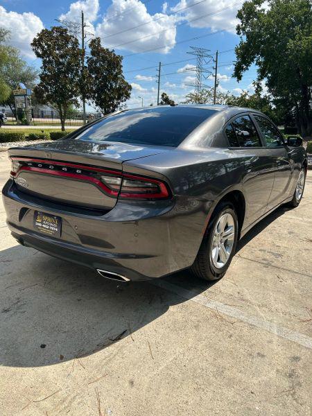 2022 Dodge Charger SXT RWD