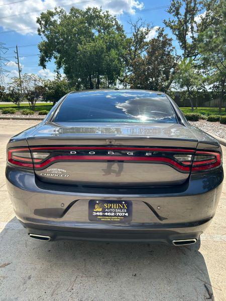 2022 Dodge Charger SXT RWD