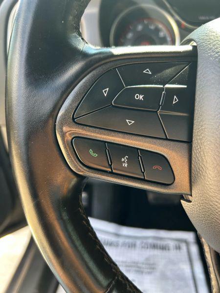 2022 Dodge Charger SXT RWD