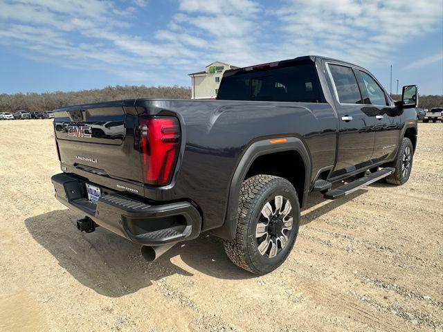 2026 GMC Sierra 2500HD Crew Cab, Standard Bed, Denali, 4WD