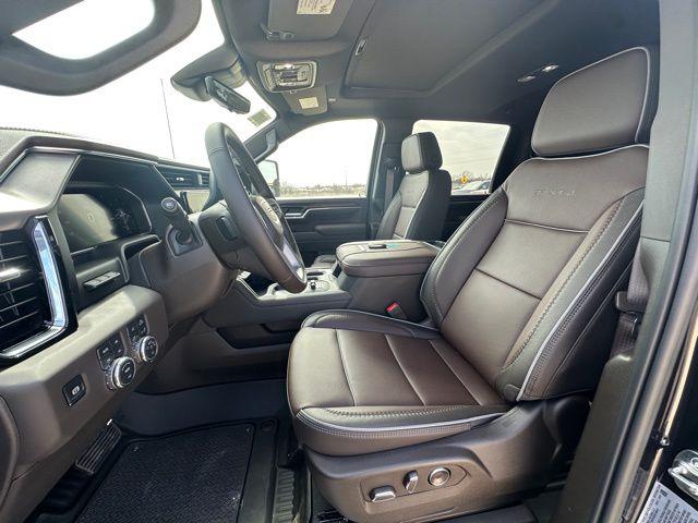 2026 GMC Sierra 2500HD Crew Cab, Standard Bed, Denali, 4WD