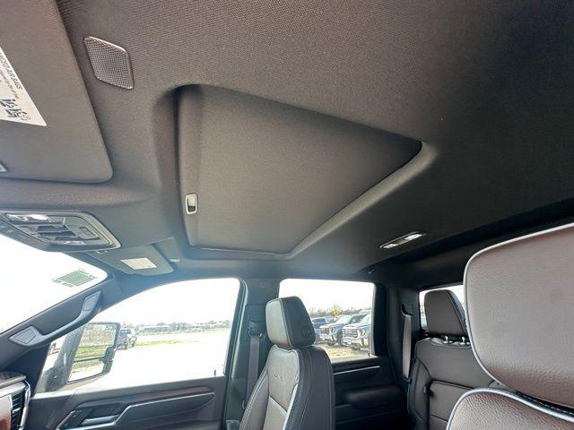 2026 GMC Sierra 2500HD Crew Cab, Standard Bed, Denali, 4WD
