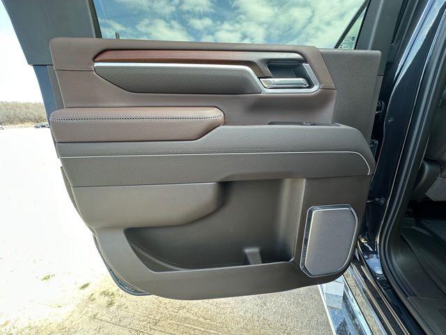 2026 GMC Sierra 2500HD Crew Cab, Standard Bed, Denali, 4WD