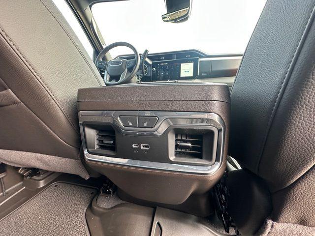 2026 GMC Sierra 2500HD Crew Cab, Standard Bed, Denali, 4WD