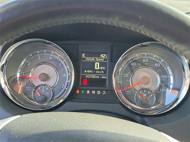 2016 Chrysler Town & Country Touring