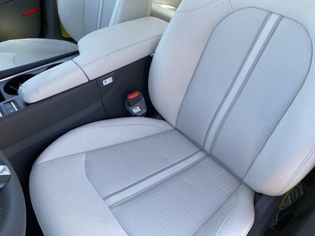 2026 Hyundai Sonata SEL - Photo 13