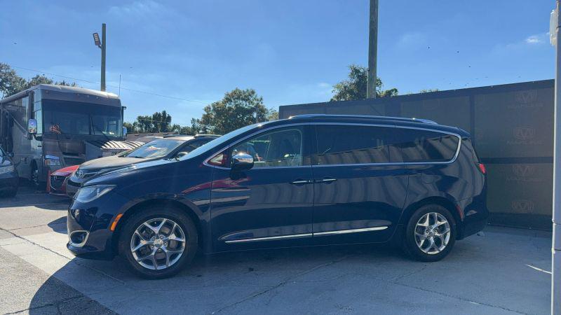 2019 Chrysler Pacifica Limited