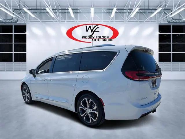 2026 Chrysler Pacifica Pinnacle