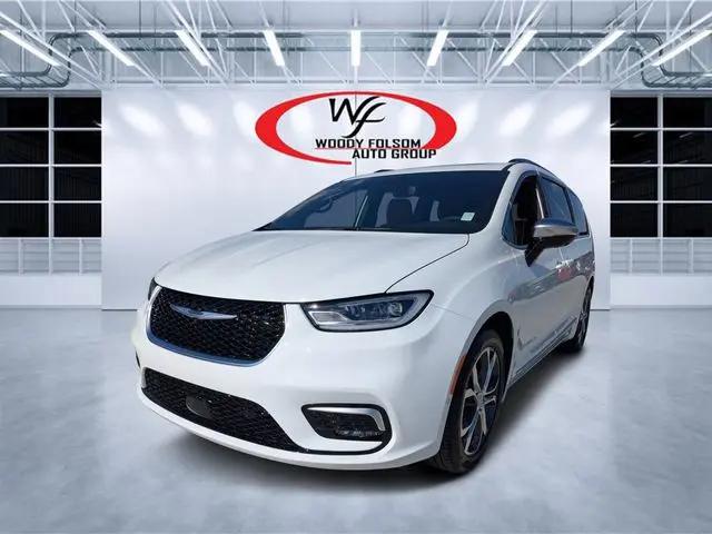 2026 Chrysler Pacifica Pinnacle
