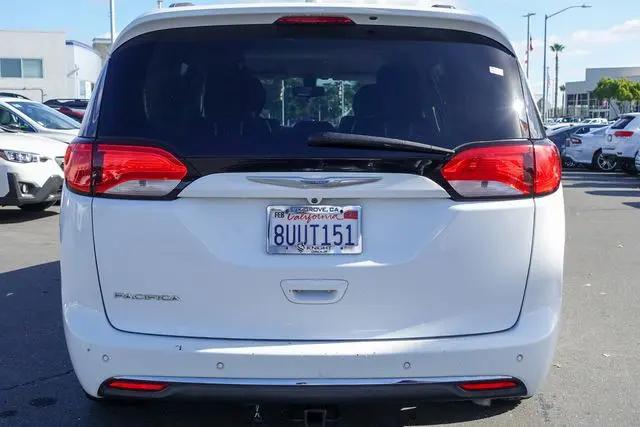 2018 Chrysler Pacifica Touring L