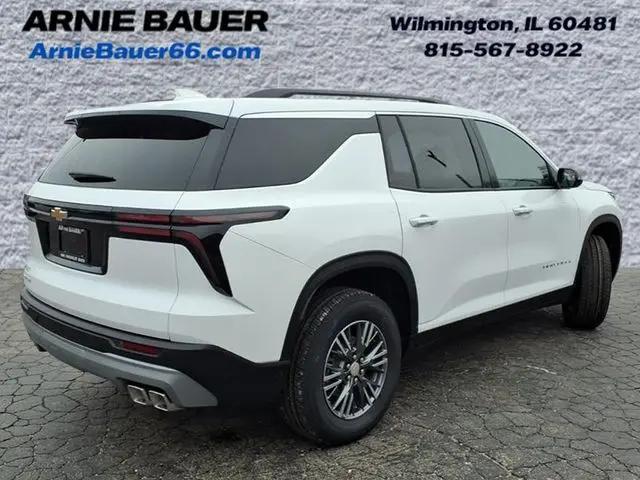 2026 Chevrolet Traverse FWD LT