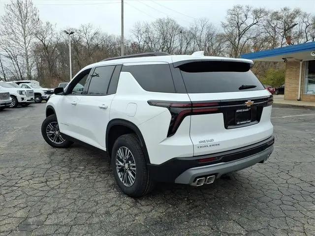 2026 Chevrolet Traverse FWD LT