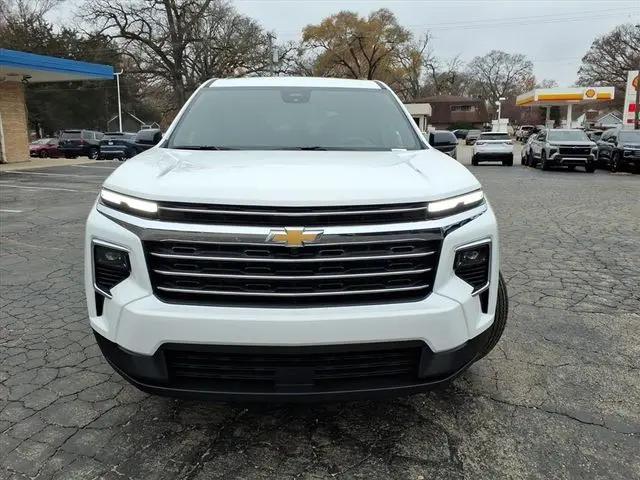 2026 Chevrolet Traverse FWD LT
