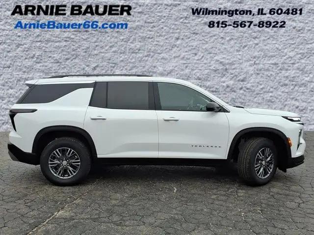 2026 Chevrolet Traverse FWD LT