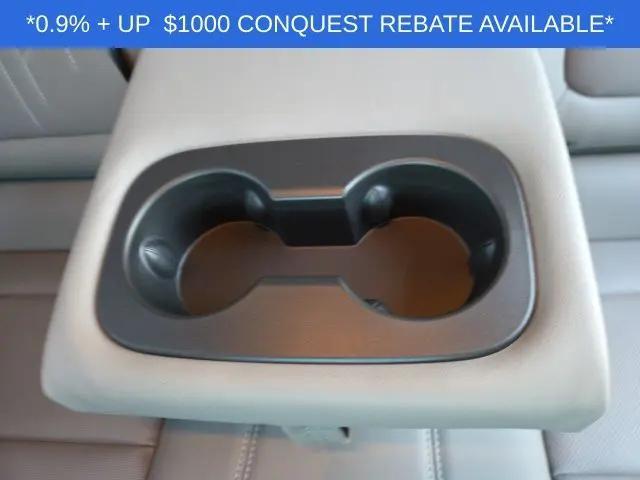 2026 Buick NV Avenir FWD