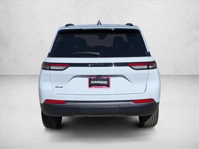 2026 Jeep Grand Cherokee Altitude 4x4