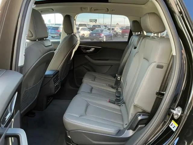 2026 Audi Q7 Premium Plus TFSI quattro tiptronic