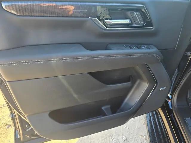 2026 GMC Yukon XL 2WD Elevation