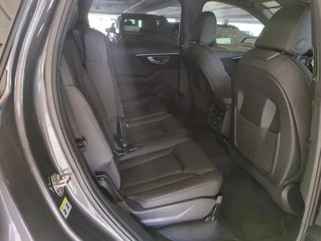 2026 Audi Q7 Premium Plus 45 TFSI quattro tiptronic